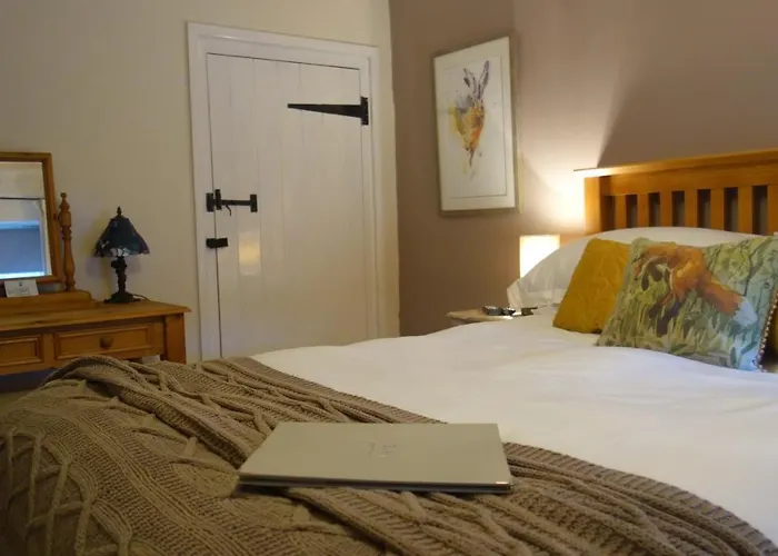 Eastview Bed & Breakfast 4*